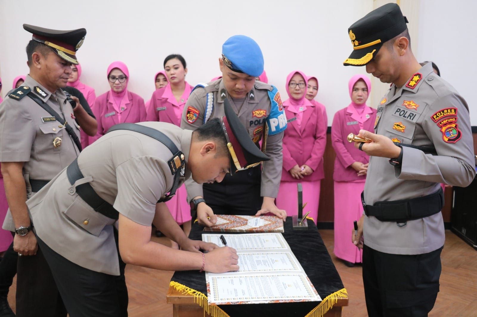 Polres Tulang Bawang Gelar Upacara Sertijab dan Pelantikan