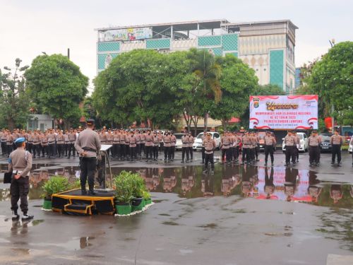 Polresta Bandar Lampung Gelar Upacara Peringati Hari Olahraga Nasional ke-42 Tahun 2025