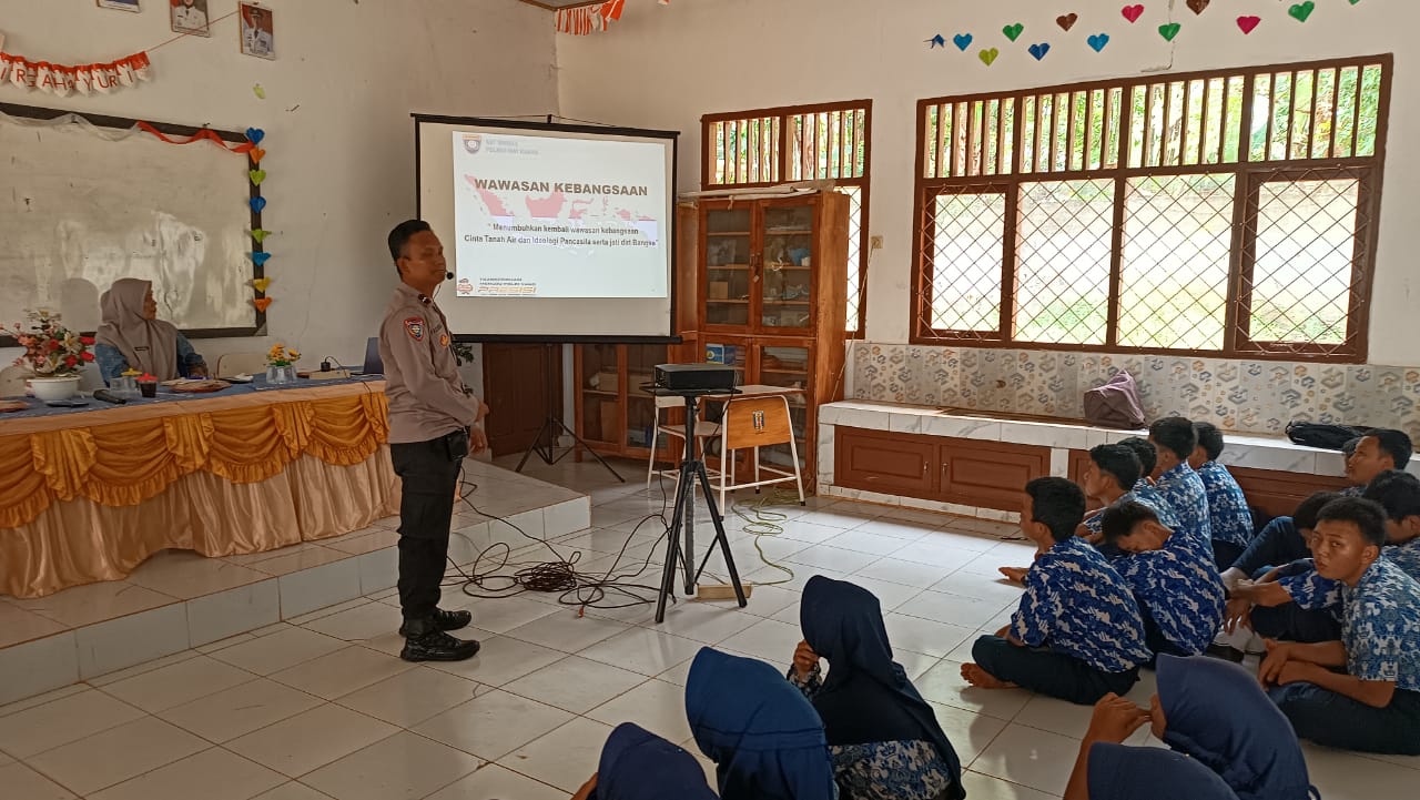 Binluh di SMPN 2 Gunung Labuhan, Polisi Ajak Pelajar Memahami Dampak Pengaruh Judi Online