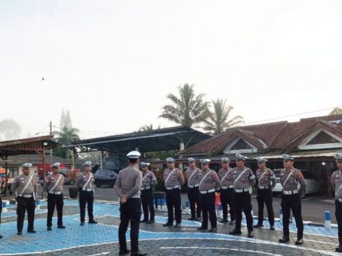Satlantas Polres Lampung Barat Gelar Pam Rawan Pagi, Pastikan Kelancaran Aktivitas Lalu Lintas