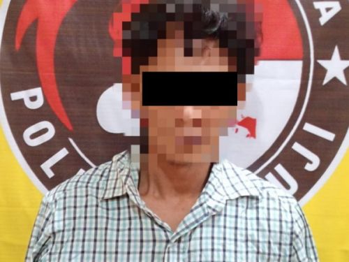 Rumah Seseorang Di Duga Menjadi Pengedar Narkoba Di Grebek Sat Res Narkoba Polres Mesuji
