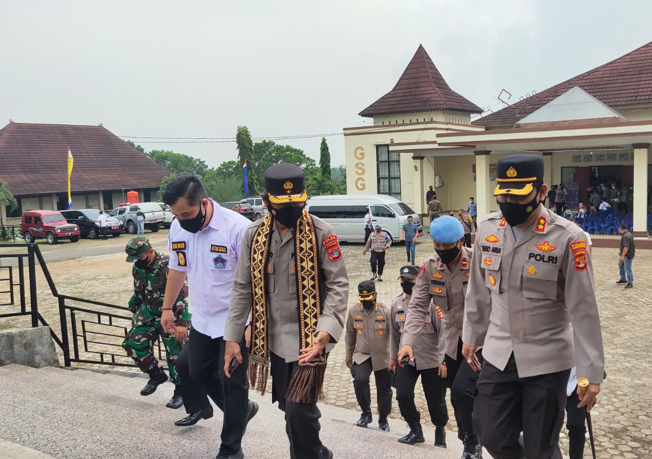 POLRES WAY KANAN BERHASIL AMANKAN DUA PELAKU DIDUGA EDARKAN SABU DI WAY TUBA