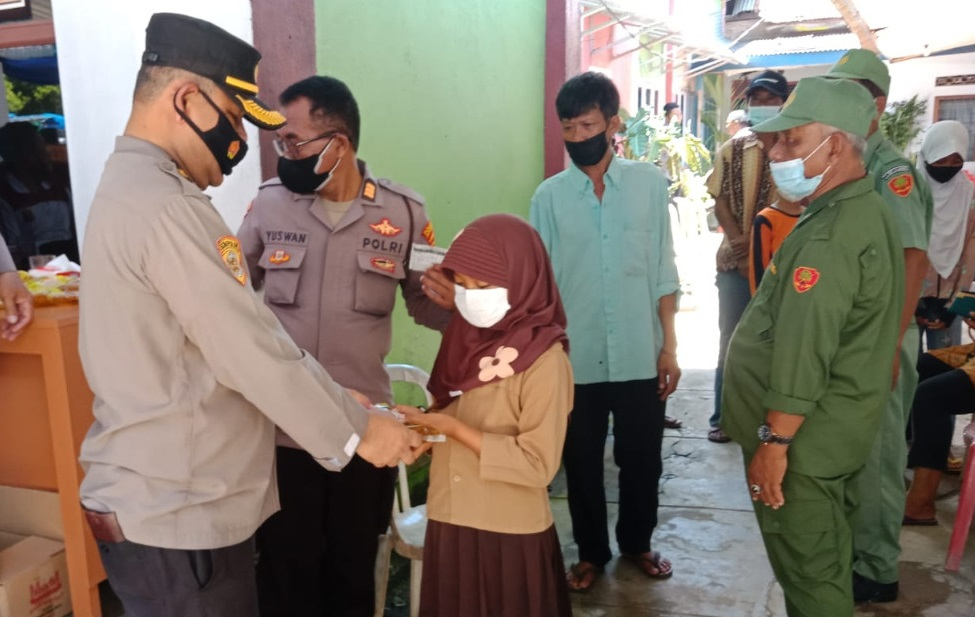 PJU Polda Lampung  Menghadiri Vaksin di Kelurahan Bandar Jaya Barat