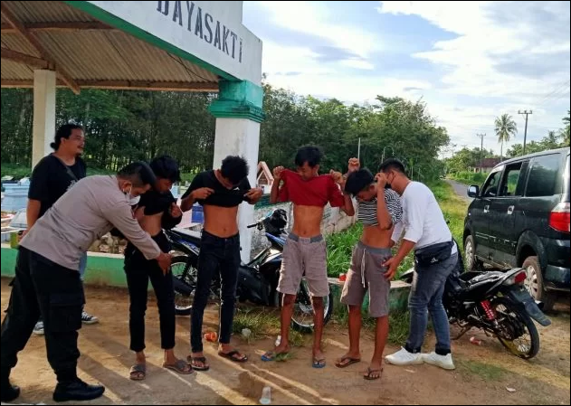Team Reaksi Cepat Anti Begal Polres Tubaba Razia Wilayah Rawan Gangguan Keamanan