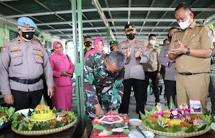 Surprise Polres dan Pemda Pringsewu untuk Danramil di Peringkatan HUT TNI ke-76