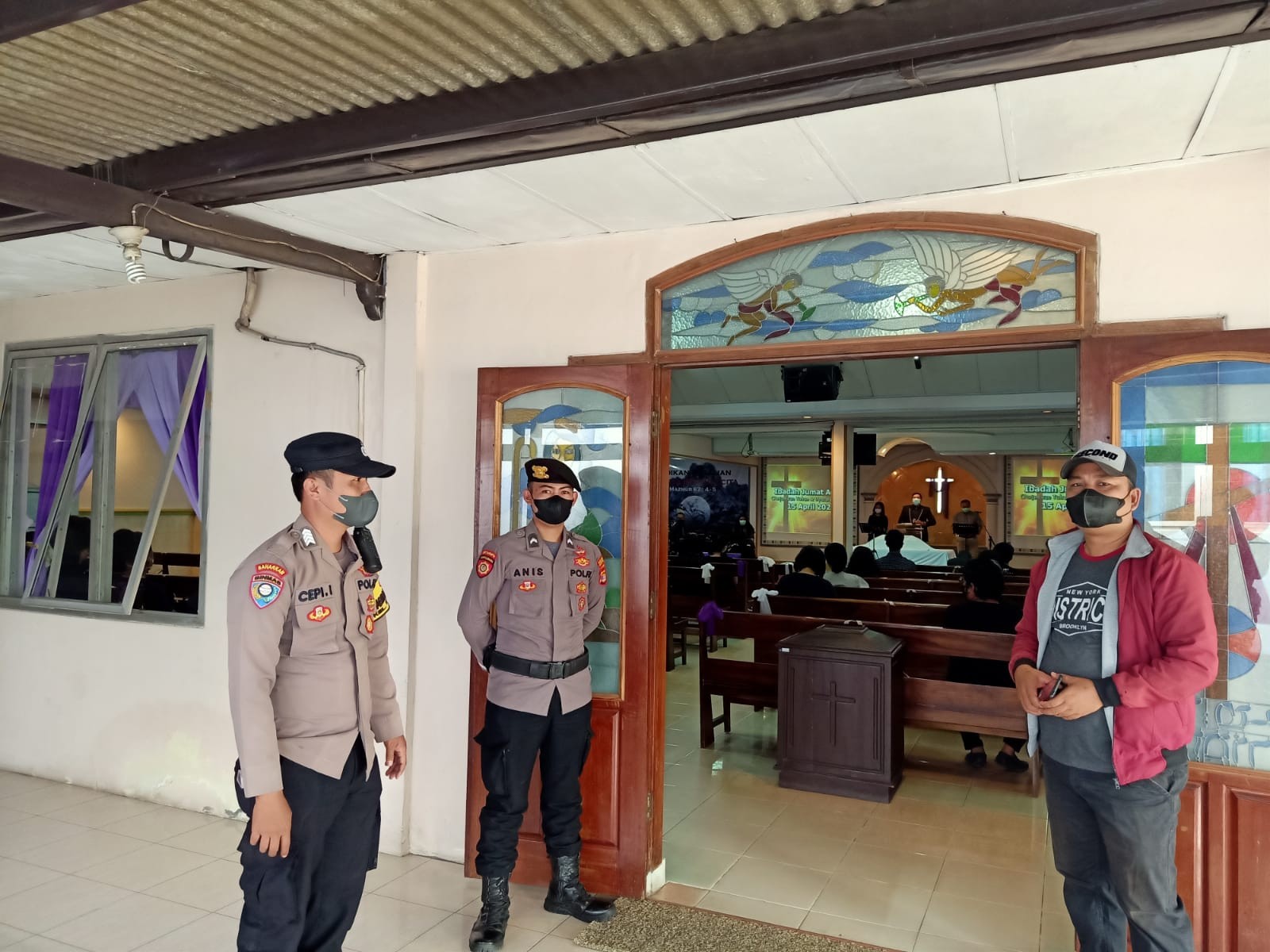 Polda Lampung Terjunkan 446 Personel Amankan Gereja