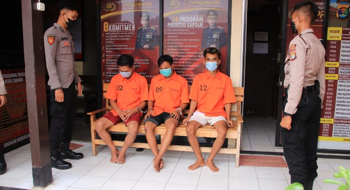 Pelaku Penyalahguna Narkotika Jenis Sabu Diringkus Jajaran Sat Narkoba Polres Pringsewu.
