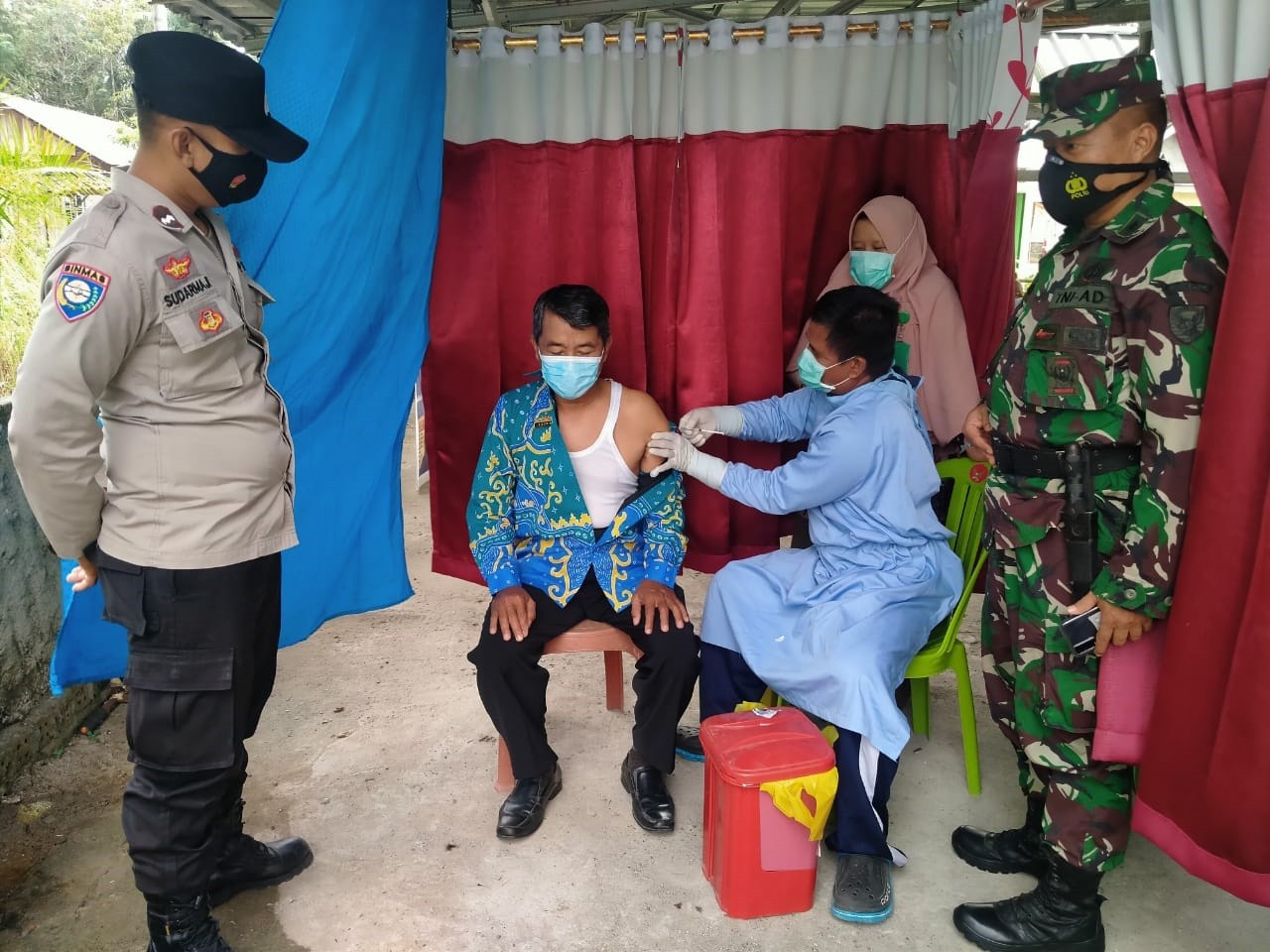 Vaksinasi Massal Covid-19, Polsek Bumi Agung Himbau Masyarakat Tidak Termakan Hoax