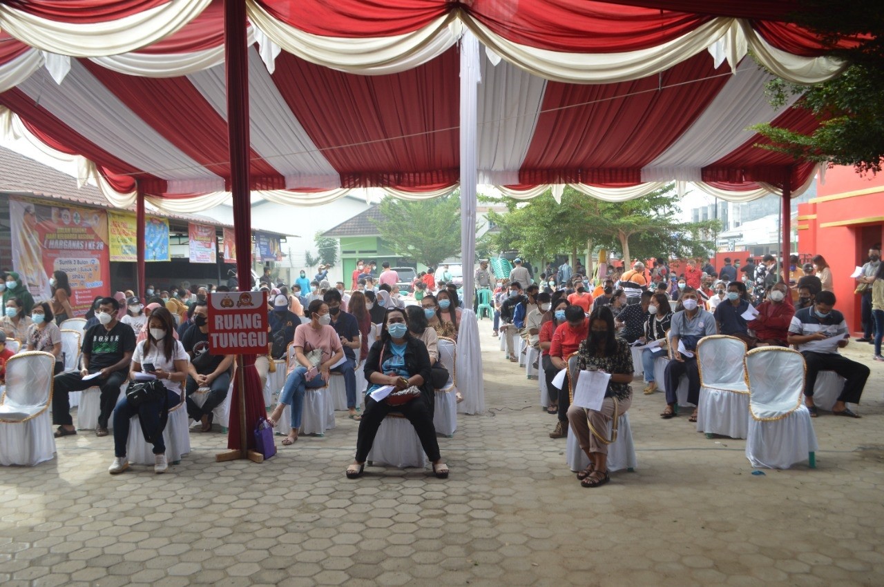 Polres Tulang Bawang Gelar Vaksinasi Covid-19 Serentak di Lima Tempat Berbeda, Ini Targetnya