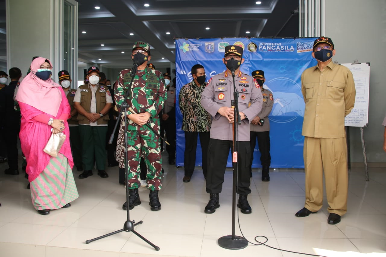 Panglima TNI dan Kapolri Ajak Civitas Akademik,  Pemuda hingga Ormas Terlibat Aktif Percepat Vaksina