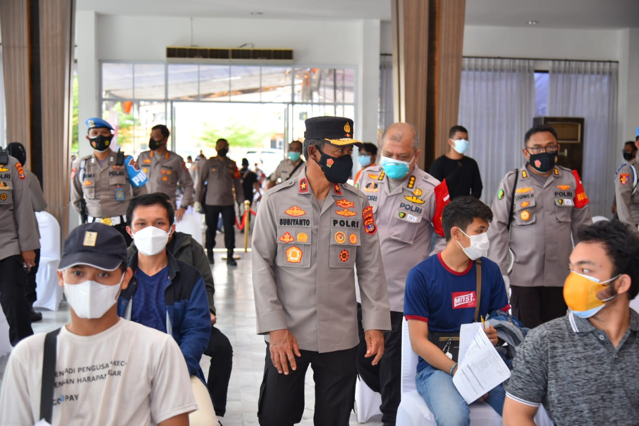 Polda Lampung Gelar Vaksinasi Untuk Masyarakat, Di Graha Wangsa   
