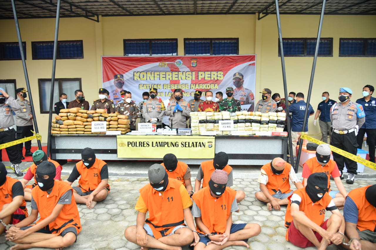  Pemusnahan Barang Bukti Narkoba Ratusan Kilo Jenis Ganja dan Sabu Serta  Ribuan Butir Pil Extacy