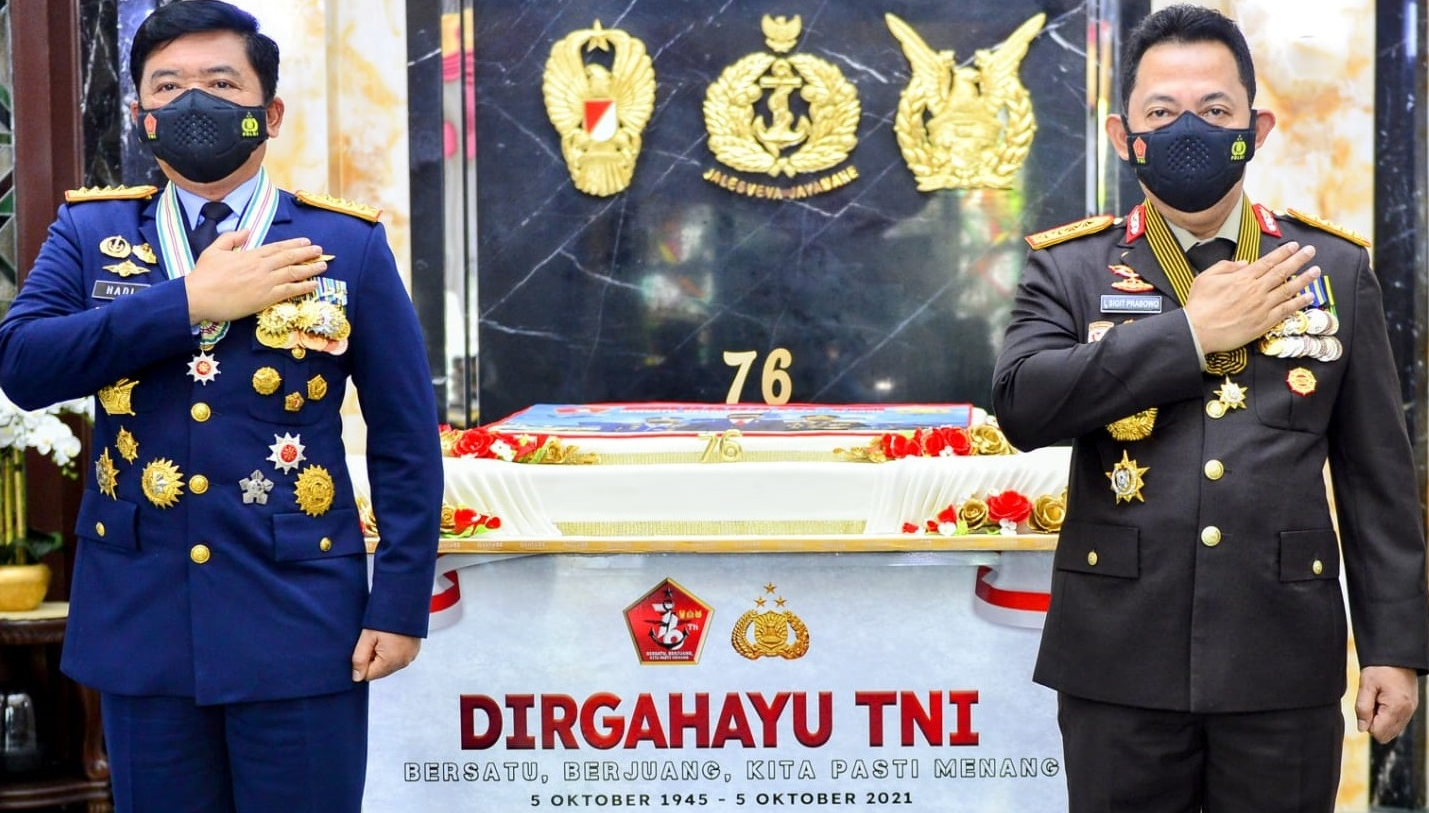 HUT ke-76 TNI, Kapolri: Sinergitas TNI-Polri Mutlak Sebagai Kekuatan Strategis Hadapi Tantangan 