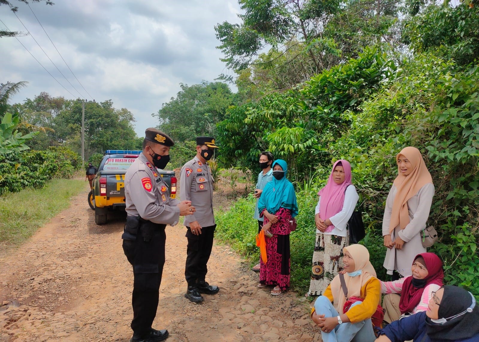 Kabag Ops Polres Way Kanan Himbau Warga Tetap Patuhi Prokes  