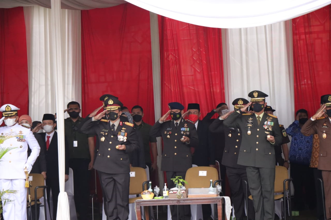 Kapolda Lampung Hadiri Upacara Peringatan Hari Pahlawan ke-76