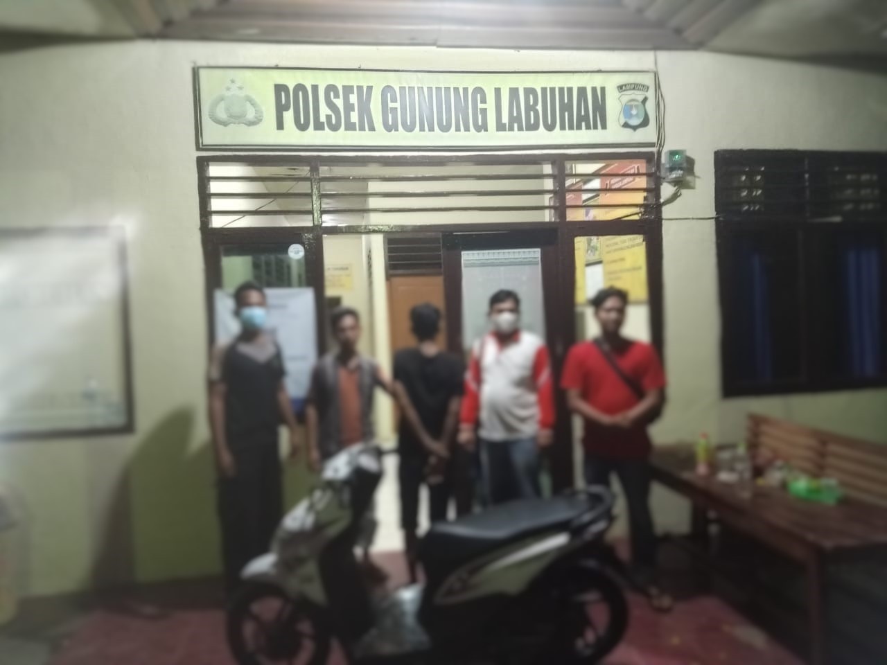 Melawan Petugas, Betis Kiri Pelaku Curat Ranmor Ditembak