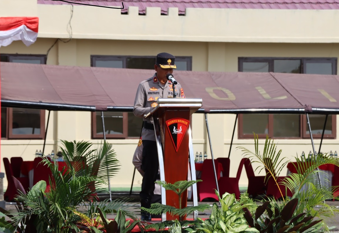 Wakapolda Lampung Buka Latihan Pembinaan Kedisiplinan dan Performance Bintara Remaja