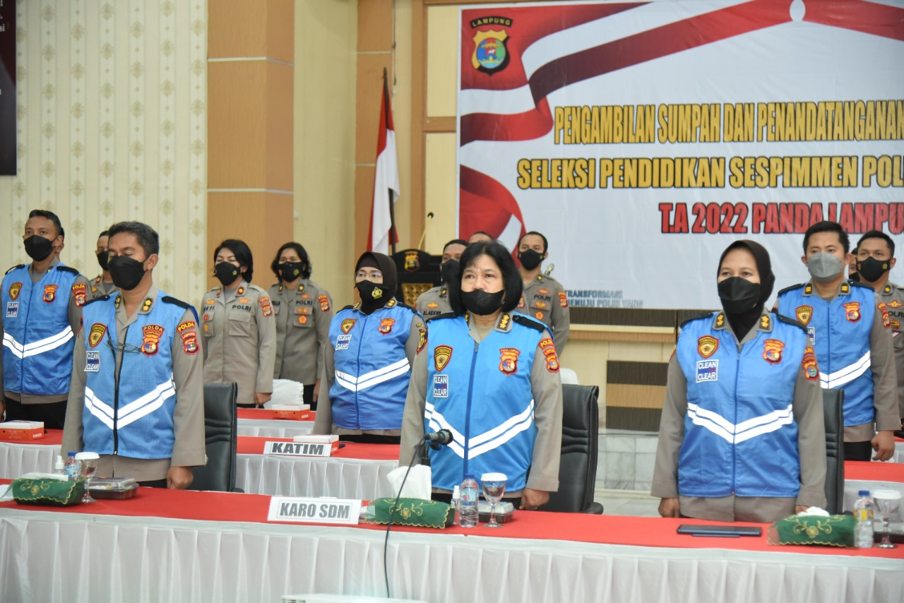 Biro SDM Polda Lampung Tandatanganani Pakta Integritas Seleksi Sespimmen Polri