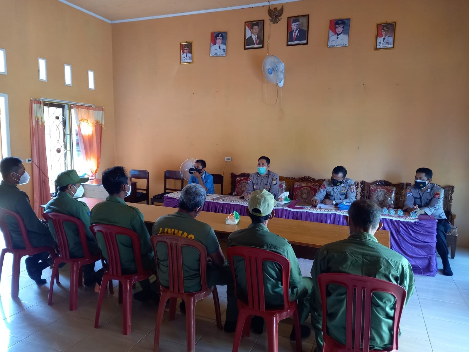 Satbinmas Polres Way Kanan Laksanakan Binluh Kepada Linmas di Baradatu