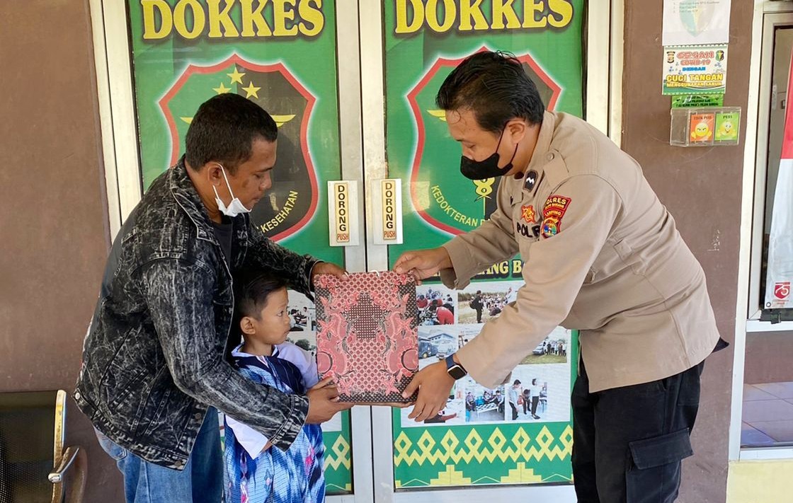 Implementasi Jiwaku Penolong, Polres Tulang Bawang Gelar Khitanan Massal Gratis