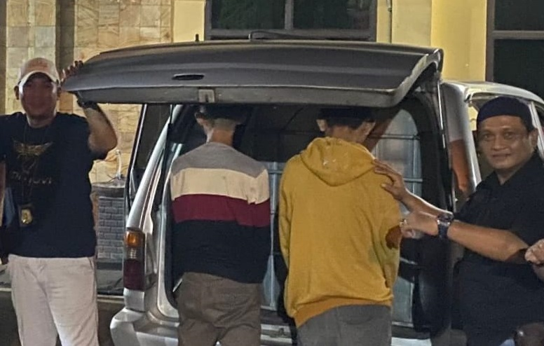 Diduga Pengecor BBM Mobil Kijang Berisi Tangki Modifikasi diamankan Polres Tanggamus