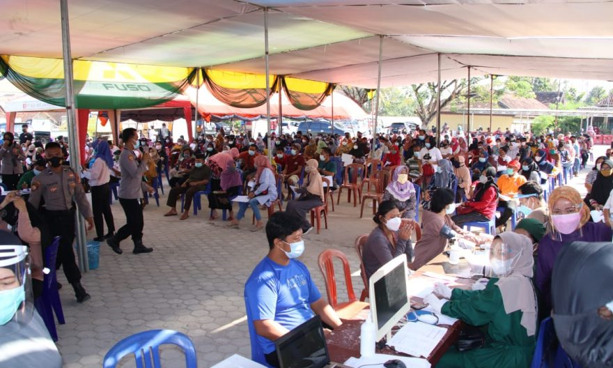 Ratusan WBP Rutan Kota Agung Di Vaksin Bentuk Upaya Masif Cegah Wabah Covid19