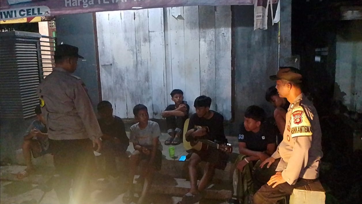 Polsek Padang Cermin Laksanakan Patroli Malam, Cegah Aksi Kriminalitas dan Balap Liar di Jalur Utama