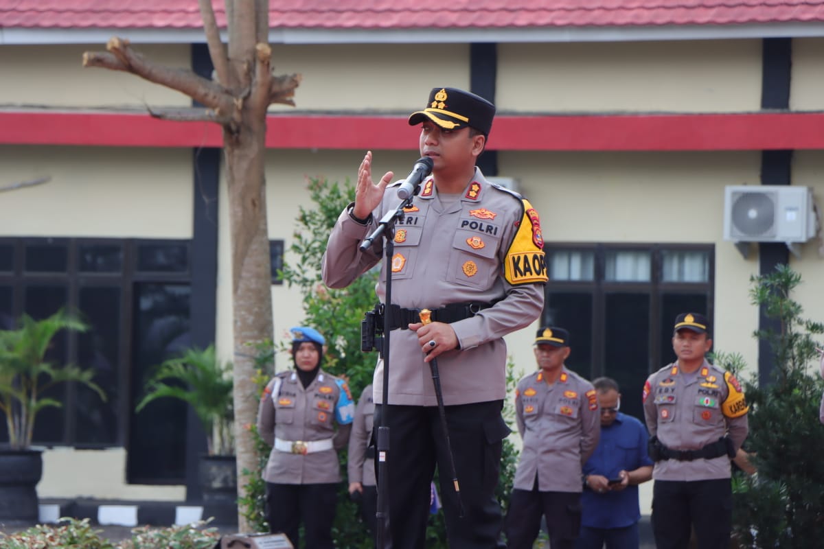 Polres Pesawaran Siap Kawal PSU Aman, Damai, dan Sejuk, Kapolres Pimpin Apel Gelar Perlengkapan