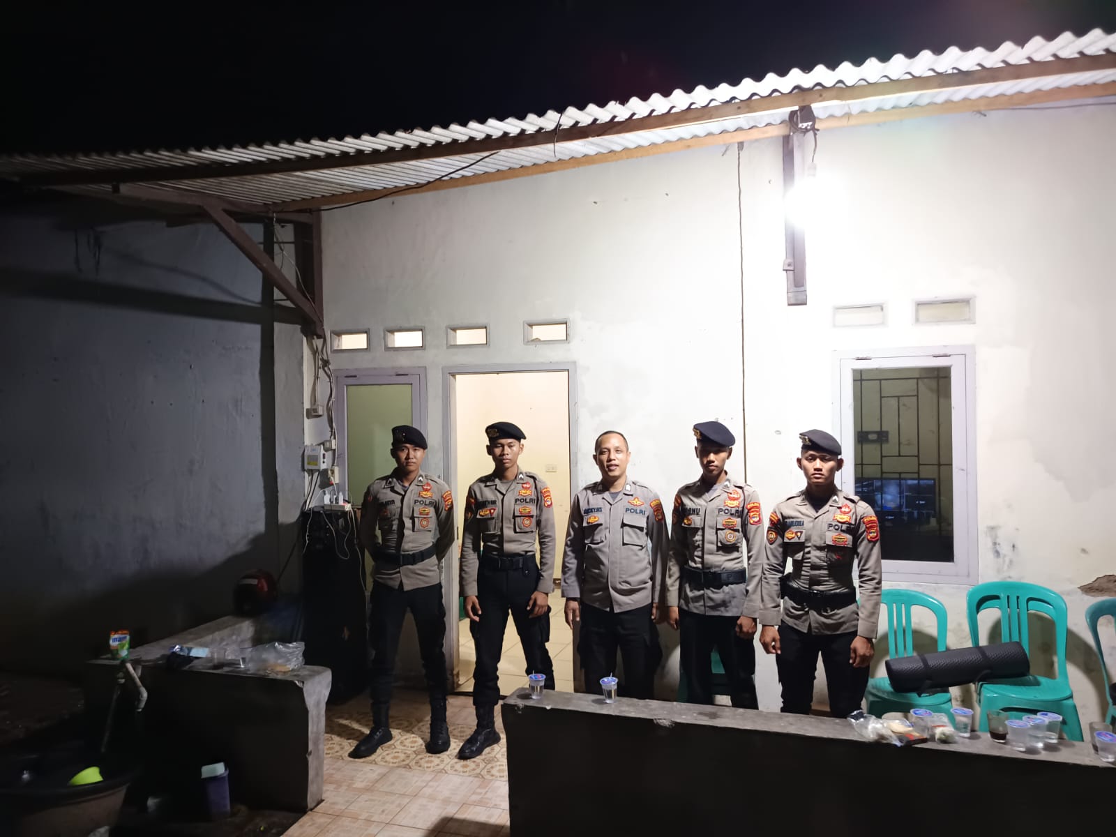 Polres Pesawaran Fokus Kawal Keamanan Logistik Pemilu: Patroli Presisi Jaga Gudang KPU Tetap Kondusif