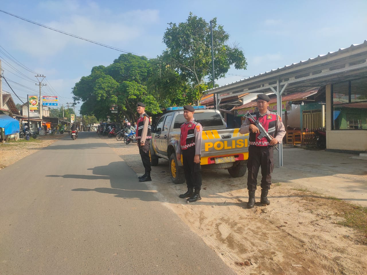 Patroli Siang Hari, Sat Samapta Polres Pesawaran Sasar Jalur Rawan Kejahatan di Tegineneng