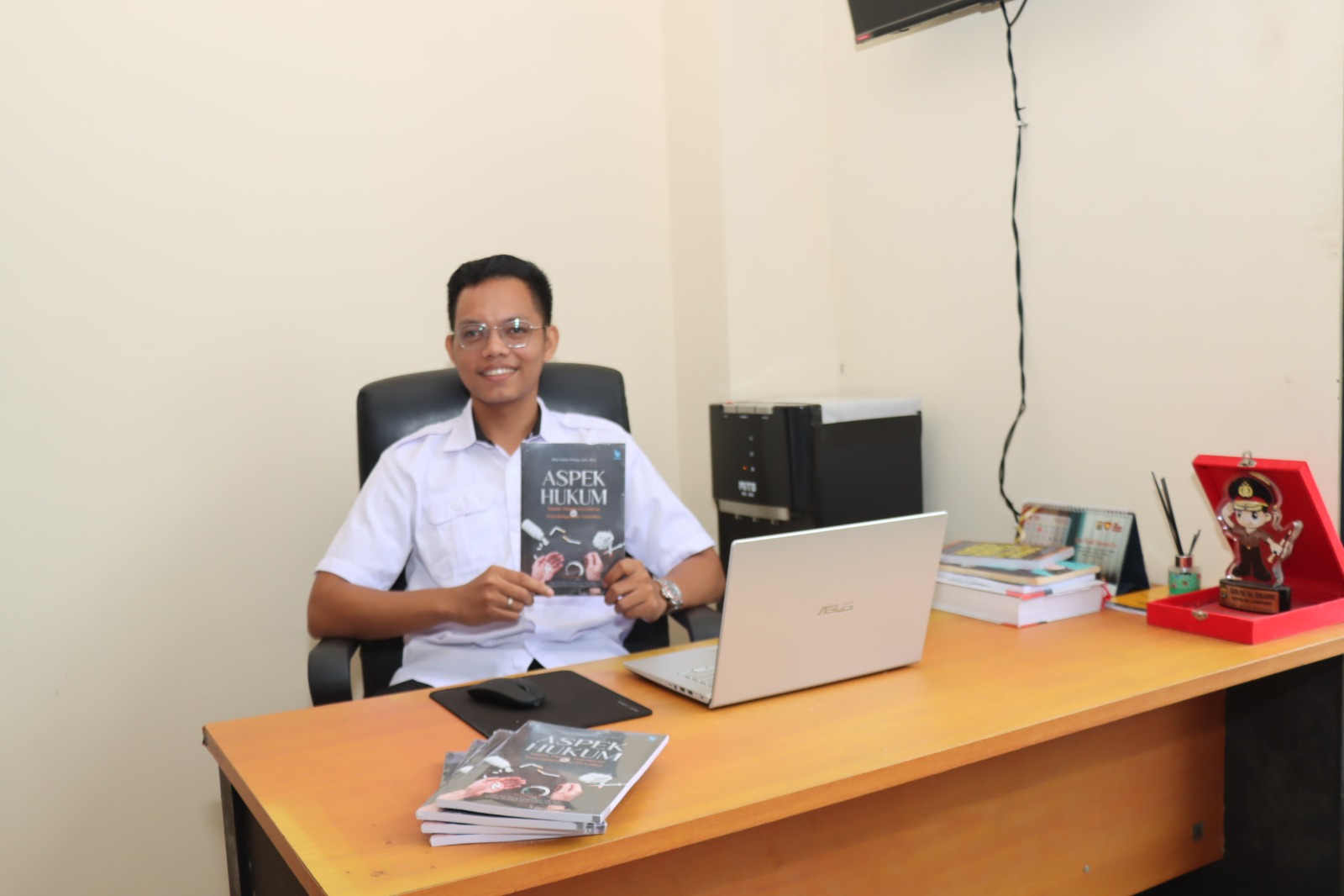 Brigpol Riko, Polisi Muda Polresta Bandar Lampung Penulis Buku “Aspek Hukum Tindak Pidana Peredaran dan Penyalahgunaan Narkotika”
