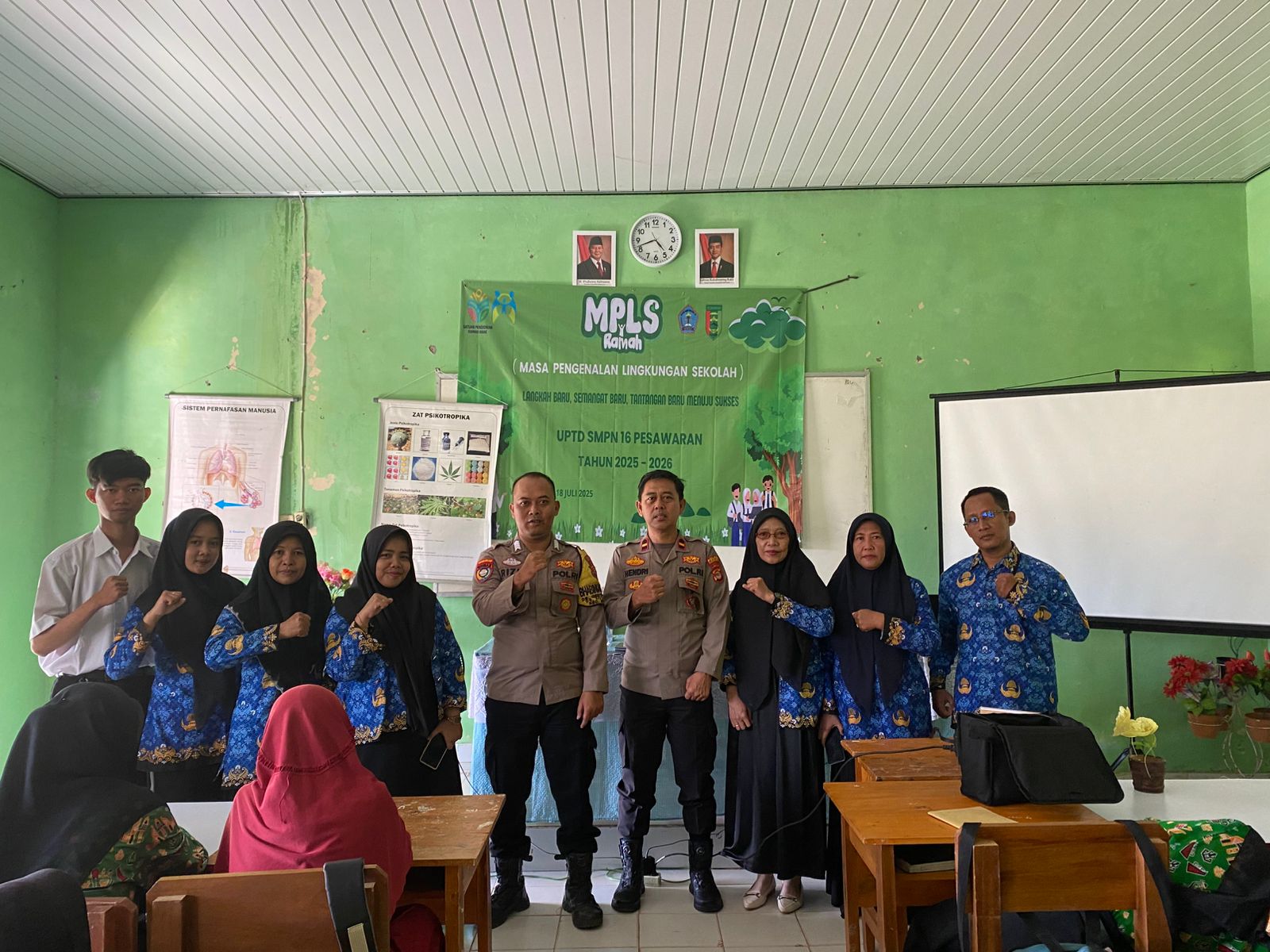 Cegah Penyalahgunaan Narkoba di Kalangan Remaja, Polsek Kedondong Lakukan Penyuluhan di Sekolah