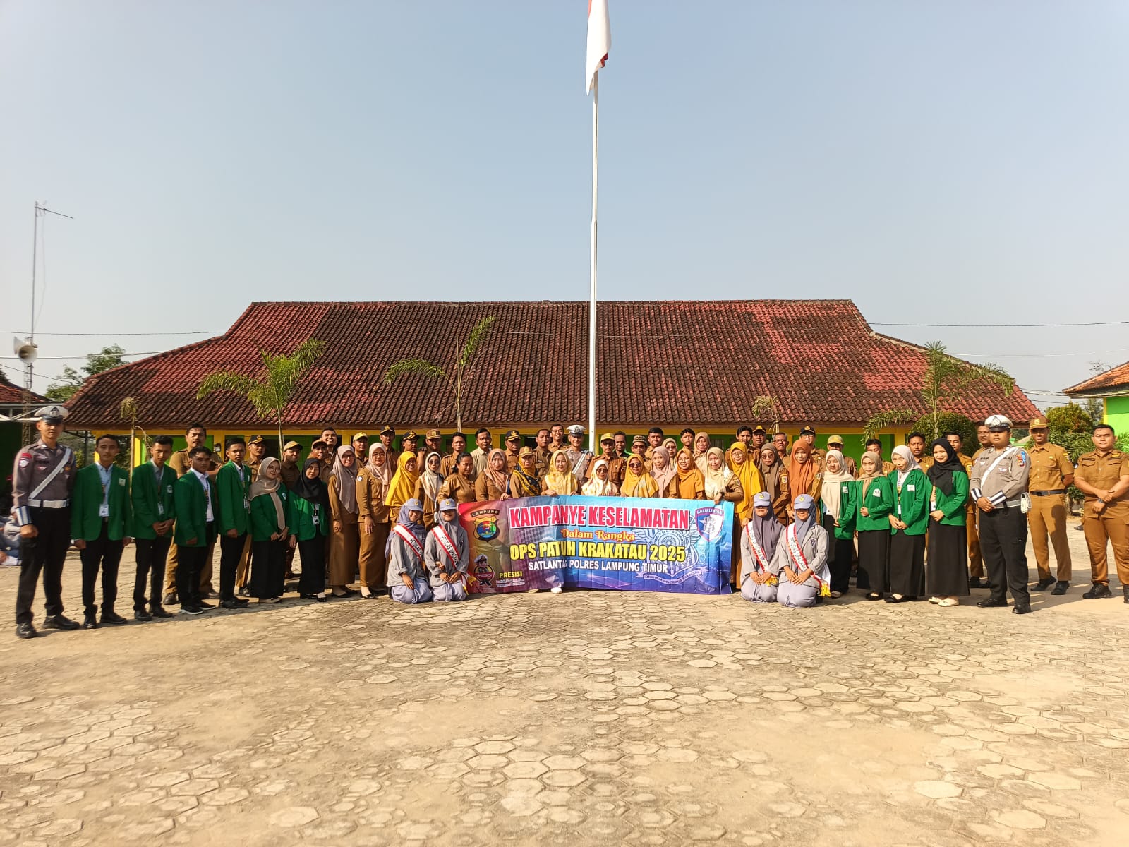 Polres Lampung Timur Gelar Kampanye Ops Patuh Krakatau 2025 di SMK Negeri 1 Raman Utara