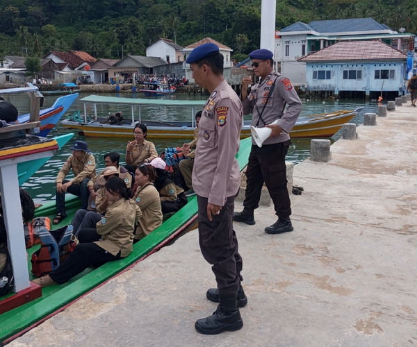 Sat Polairud Polres Pesawaran Hadir di Tengah Nelayan dan Wisatawan, Pastikan Laut Pesawaran Aman dan Kondusif
