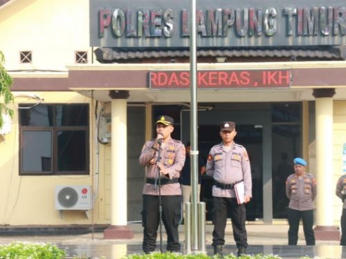 Pimpin Apel Pagi, Waka Polres Lamtim Ajak Personel Dukung Program Kapolres