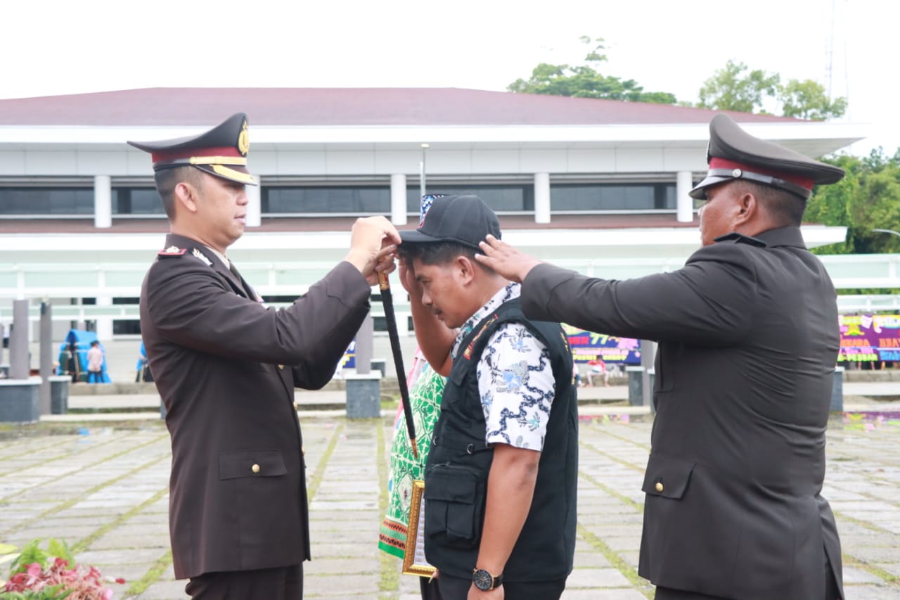 Pengukuhan Kelompok Sadar Keamanan Ketertiban Masyarakat Polres Pesisir Barat