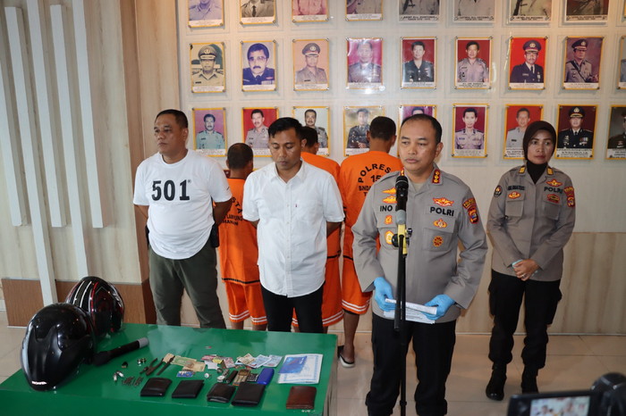 Polresta Bandar Lampung Tangkap Komplotan Pencuri Spesialis Pecah Kaca Mobil