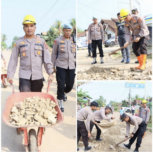 Berikan rasa nyaman pengguna jalan, Polres Pesawaran timbun jalan berlubang di Desa Pujo Rahayu