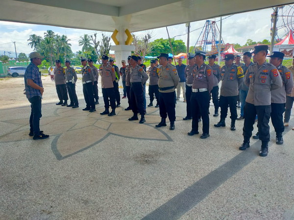 Polres Pesisir Barat melaksanakan pengamanan Krui Fair 2023