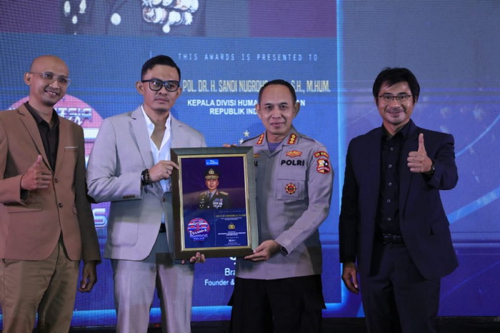 Polri Raih Penghargaan Prestisius dalam 4th Indonesia Public Relations Summit 2023