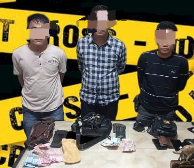Diduga memeras peratin, 3 orang di amankan Tekab 308 presisi Polres Pesisir Barat