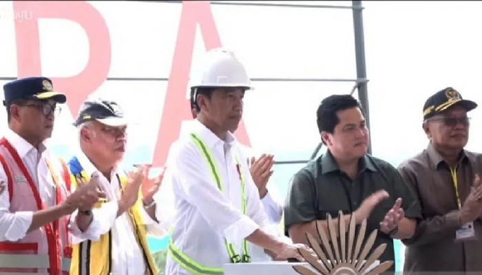 Presiden Jokowi Targetkan Bandara IKN Beroperasi pada Desember 2024