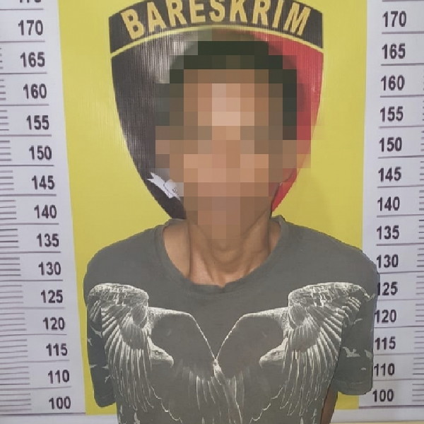 Sepandai-pandainya Pencuri Sembunyi akhirnya Tertangkap juga : Polsek Tegineneng tangkap Pelaku Pembobol Rumah