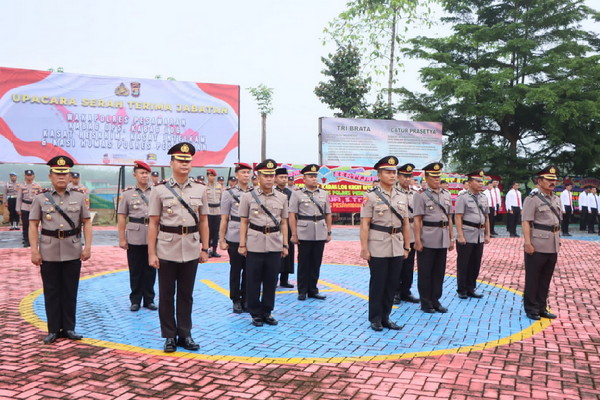 Sejumlah Pejabat Utama Rotasi, Polres Pesawaran Gelar Upacara Serah Terima Jabatan