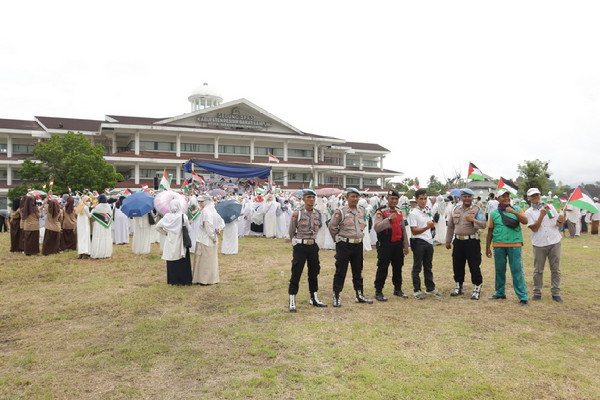 Jaga Keamanan, Polres Pesisir Barat Laksanakan Pam Aksi Solidaritas Palestina