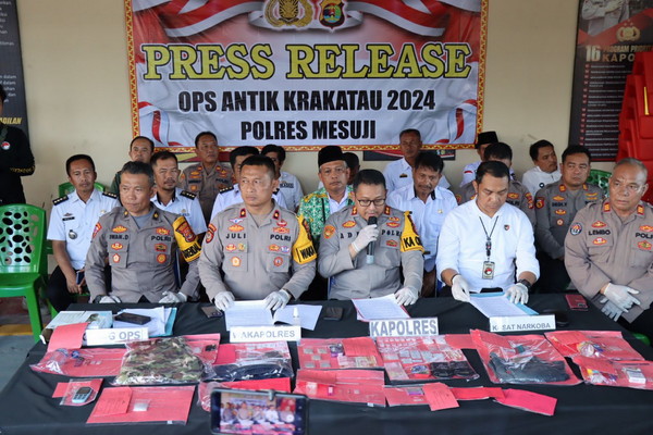 Polres Mesuji Berhasil Sita 62,79 Geram Sabu Dan 55 Butir Extacy Selama Operasi Antik Krakatau 2024