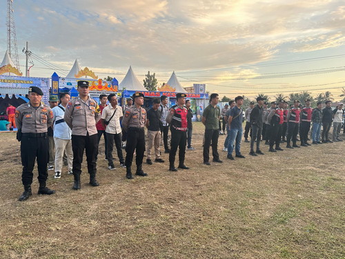 Polres Pesisir Barat Laksanakan Pengamanan Opening Ceremony Krui Fair 2024