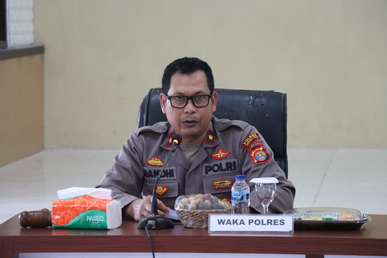 Ciptakan SDM Unggul, Polres Lampung Timur Latih Anggota Dalam Pembuatan Konten Medsos