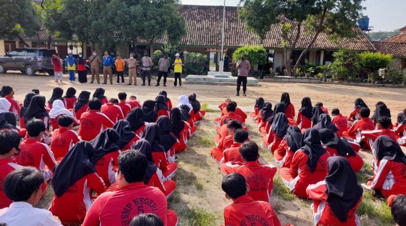 Sambut Hari Bhayangkara ke-76,Polres Lampung Tengah Sosialisasikan Lomba Kreasi ‘’Setapak Perubahan Polri’’ di Sekolah-Sekolah
