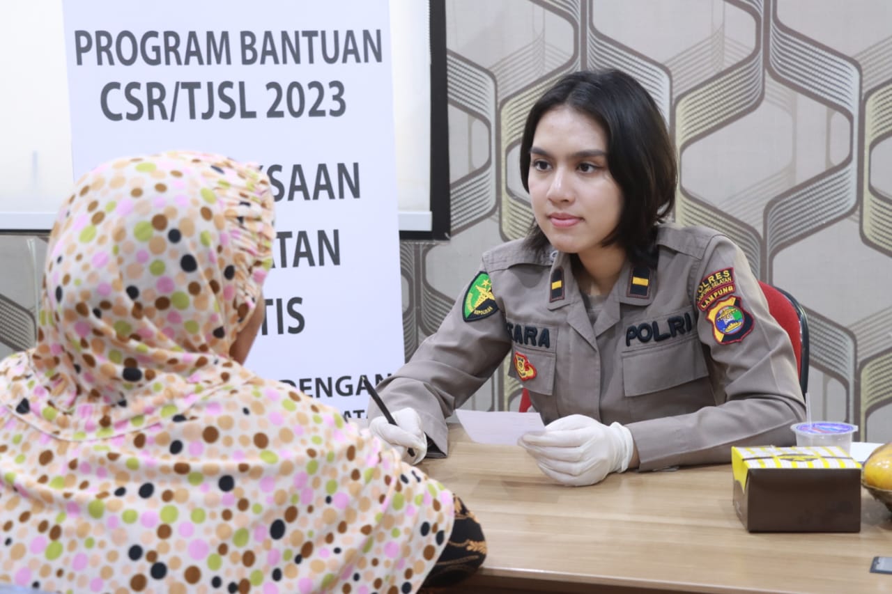 Polres Lamsel dan PLTU Sebalang gelar Pemeriksaan Kesehatan Gratis.